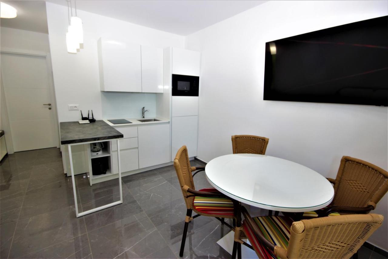 Apartments Smitran Banjole Εξωτερικό φωτογραφία