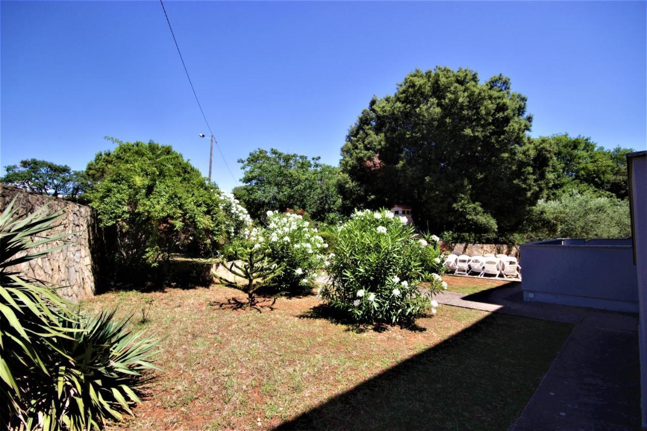 Apartments Smitran Banjole Εξωτερικό φωτογραφία