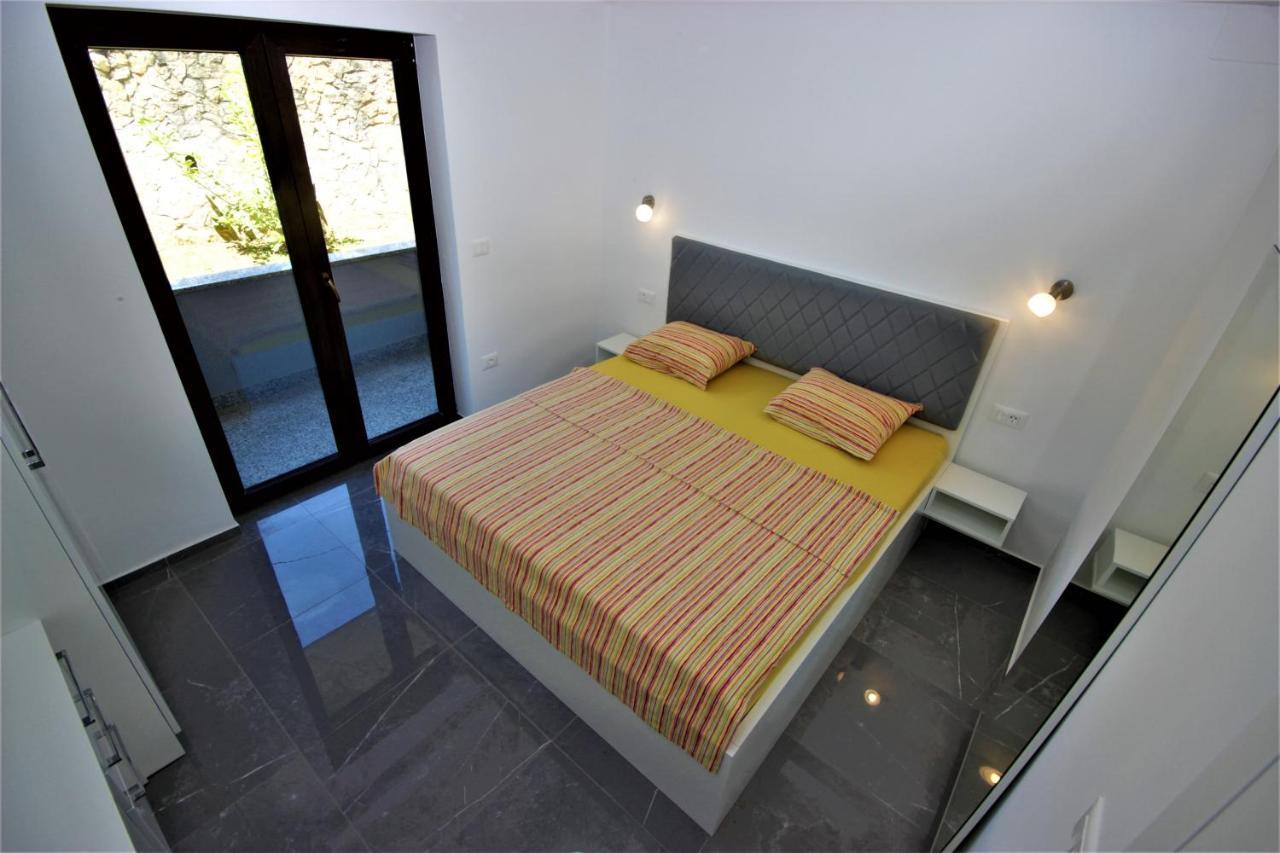 Apartments Smitran Banjole Εξωτερικό φωτογραφία