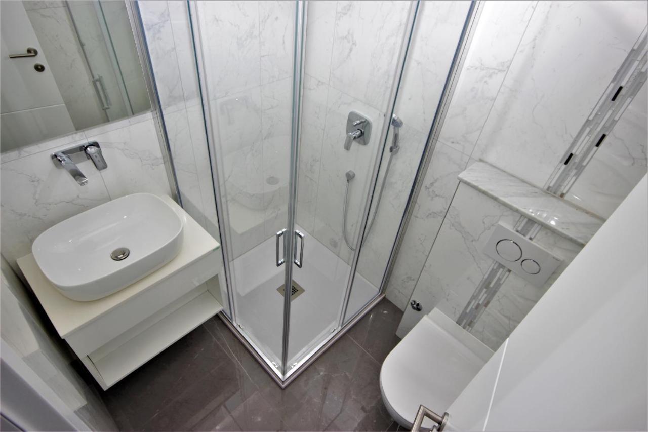 Apartments Smitran Banjole Εξωτερικό φωτογραφία