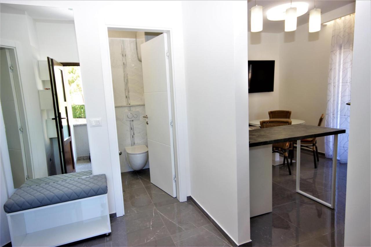 Apartments Smitran Banjole Εξωτερικό φωτογραφία